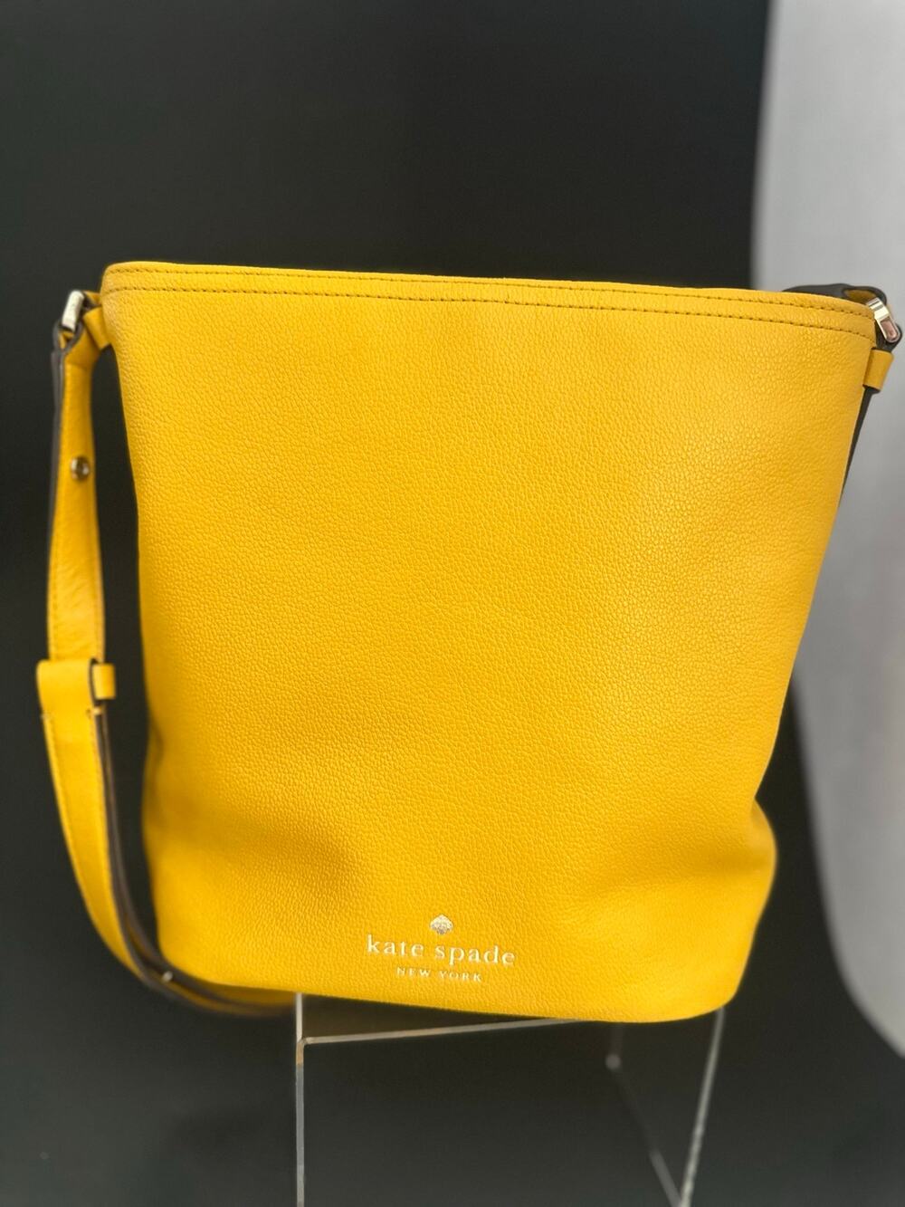 Kate Spade Max Duffel Crossbody K7390 Sunflower Yellow Pebbled Leather Bag.